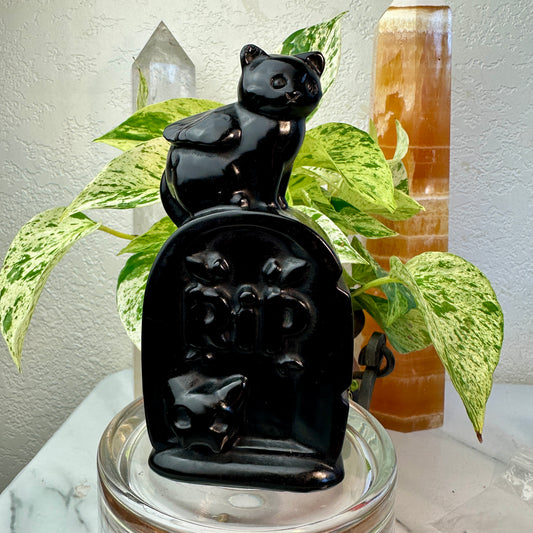 Crystal Cat Memorial Tombstone
Honor | Love | Memory