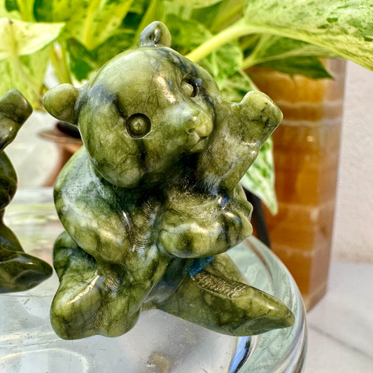 Serpentine Panda — 2 inch
Healing | Protection | Earth Wisdom