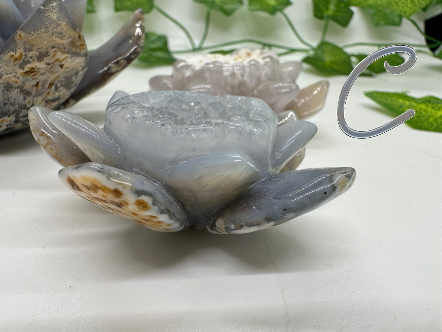 Druzy Agate Lotus, Agate Carving, Lotus Flower, Crystal Lotus, Crystal Lotus Flower, Lotus Carving, Crystal Gift, Crystal Decor, Meditation