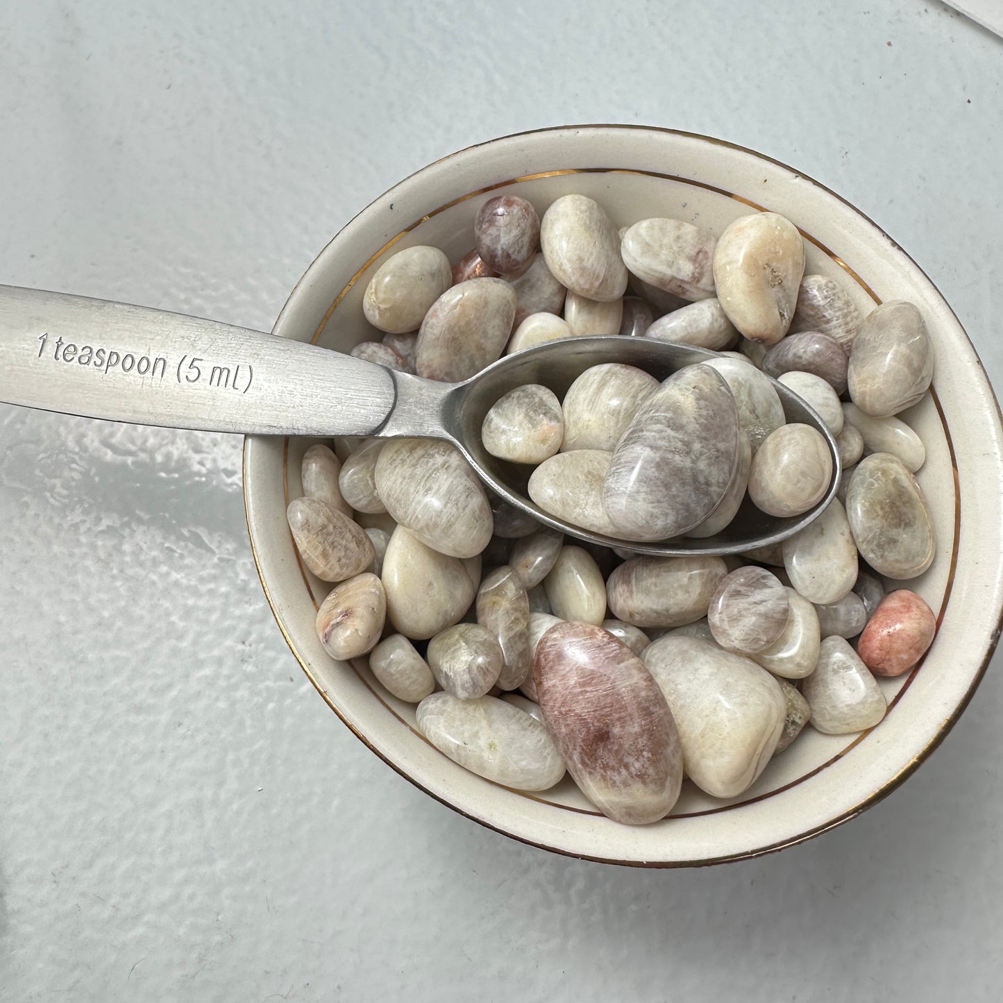 Custom Pebble Confetti