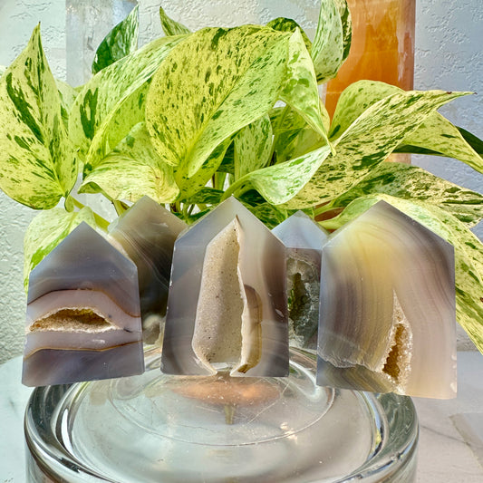 Agate Towers — 2 to 2.4 inch
Stability | Balance | Inner Peace
✨ Imperfect & Intuitively Chosen ✨