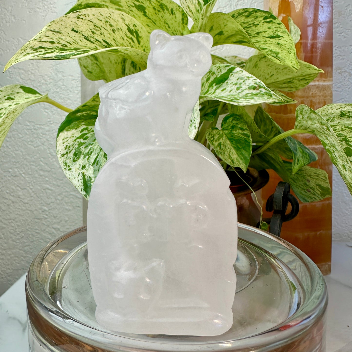 Crystal Cat Memorial Tombstone
Honor | Love | Memory