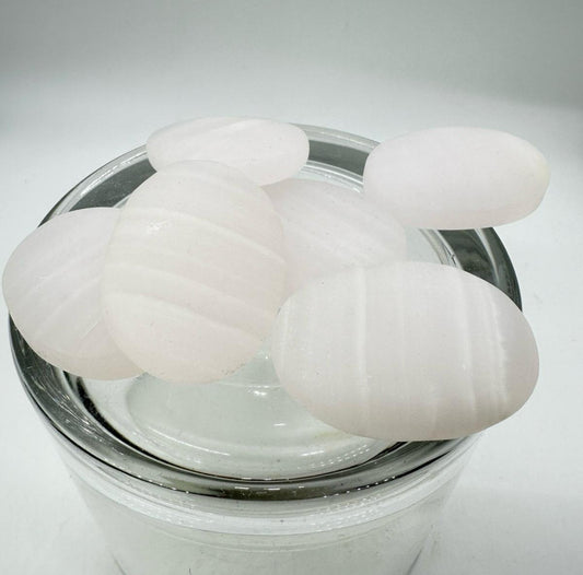 Mangano Calcite Palm - UV Reactive