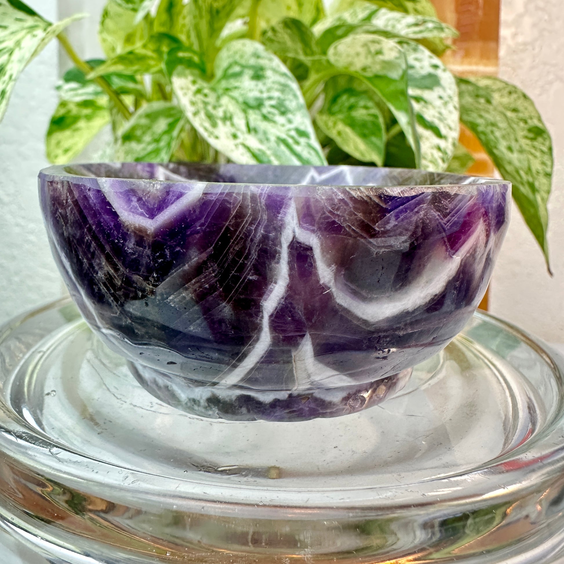 Dream Amethyst Round Bowl — 3 inches
Spiritual Calm | Intuition | Emotional Healing - Katie's Mystic Crystals