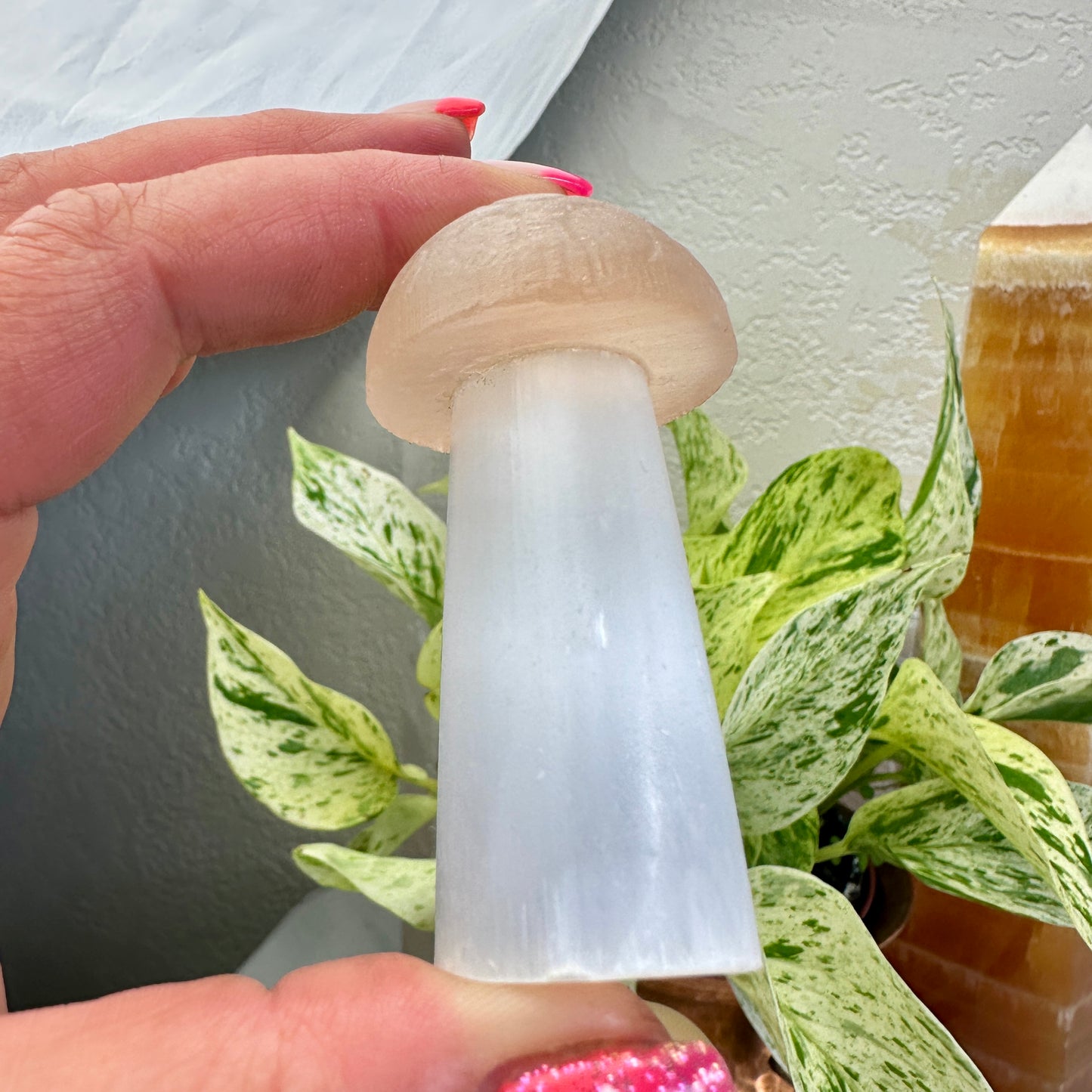 Selenite Mushrooms 3.5in