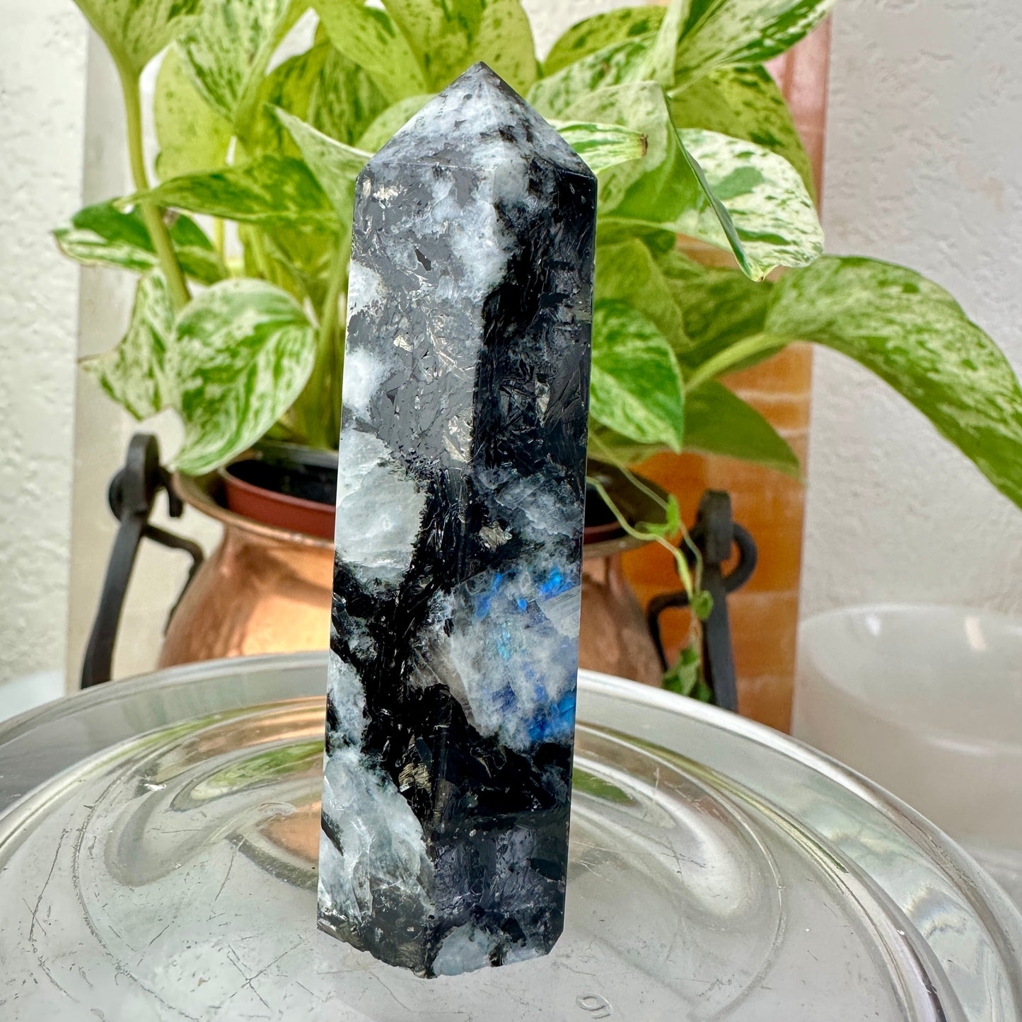 Rainbow Moonstone Points — 2.6–3.1 inches
Intuition | Protection | Emotional Balance