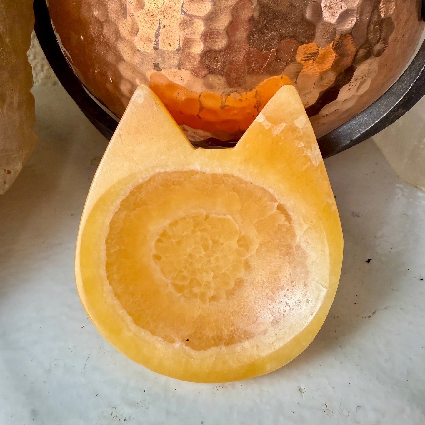 Polished Orange Calcite Cat Head Dish – Crystal Decor, Spiritual Energy, Jewelry Holder, Meditation Altar Accent