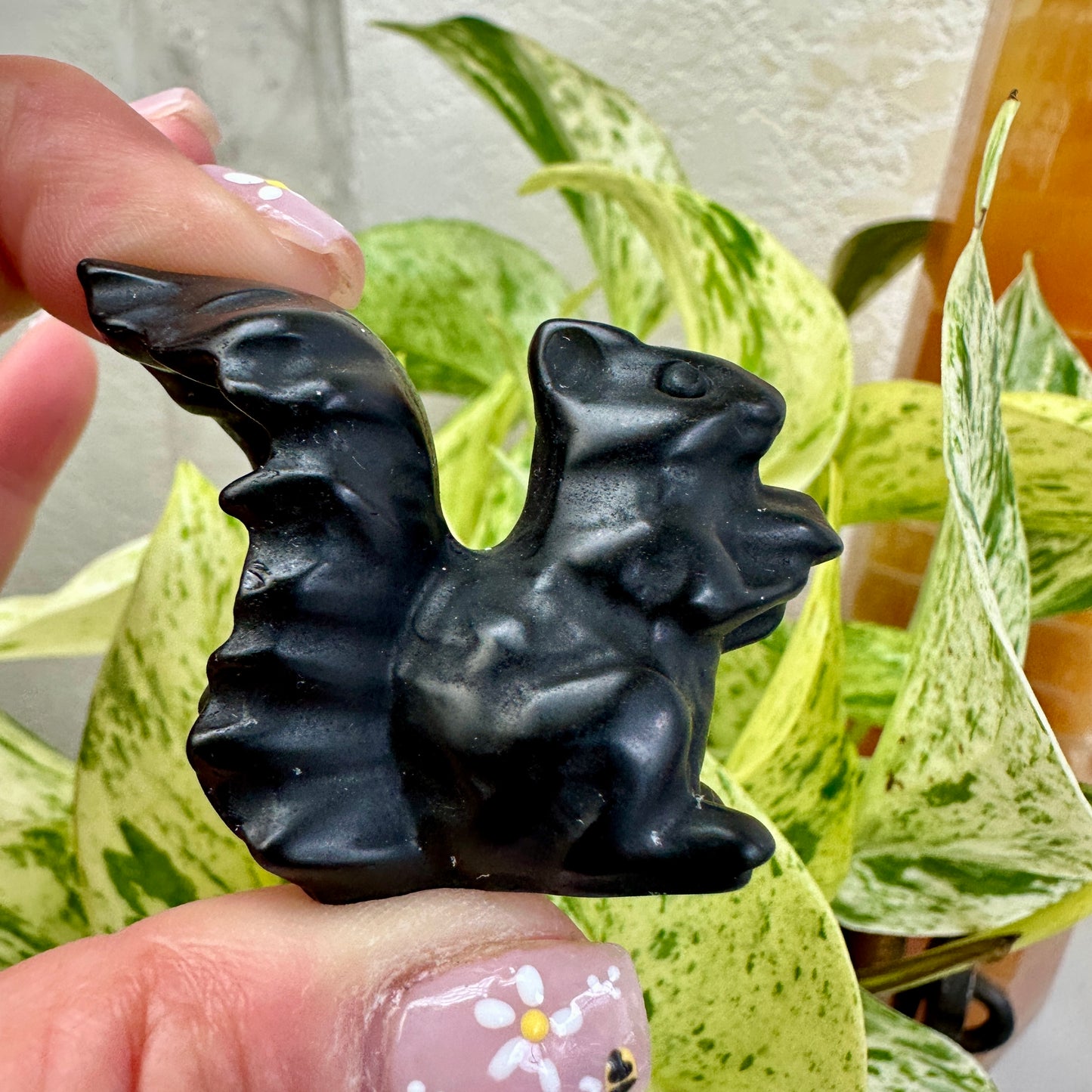 Obsidian Squirrel holding Mushroom - 1.6 inch