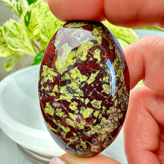 Dragons Blood Jasper Palm Stones - Strength | Courage | Life Force Energy