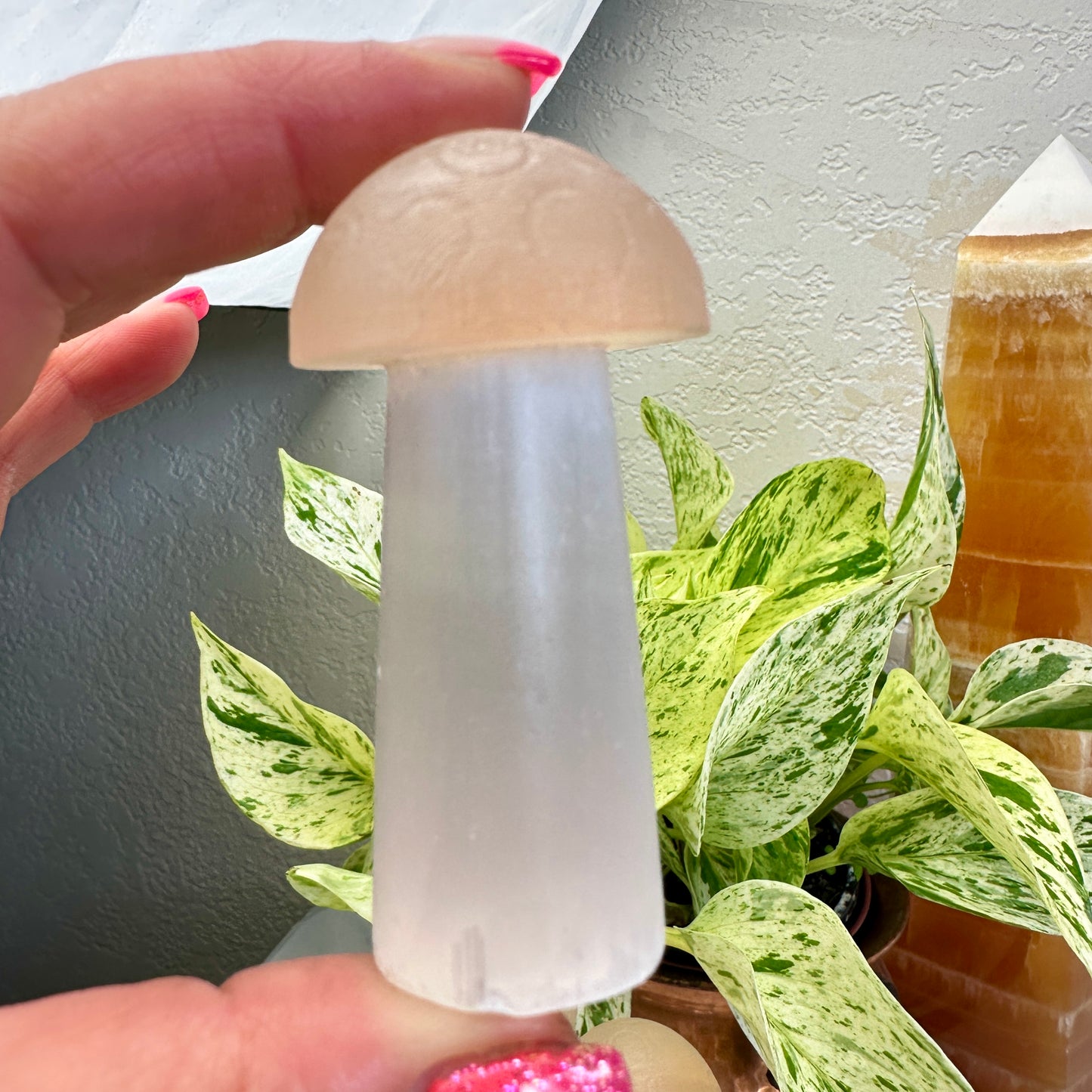 Selenite Mushrooms 3.5in