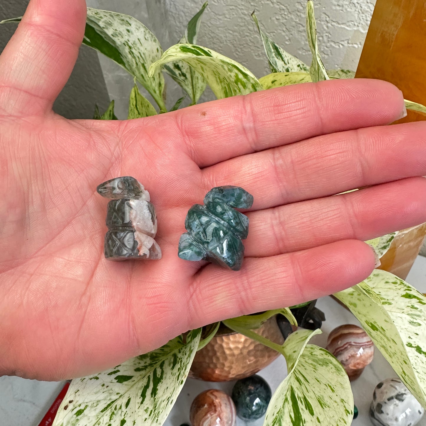 Moss Agate Coiled Snake - 1 inch