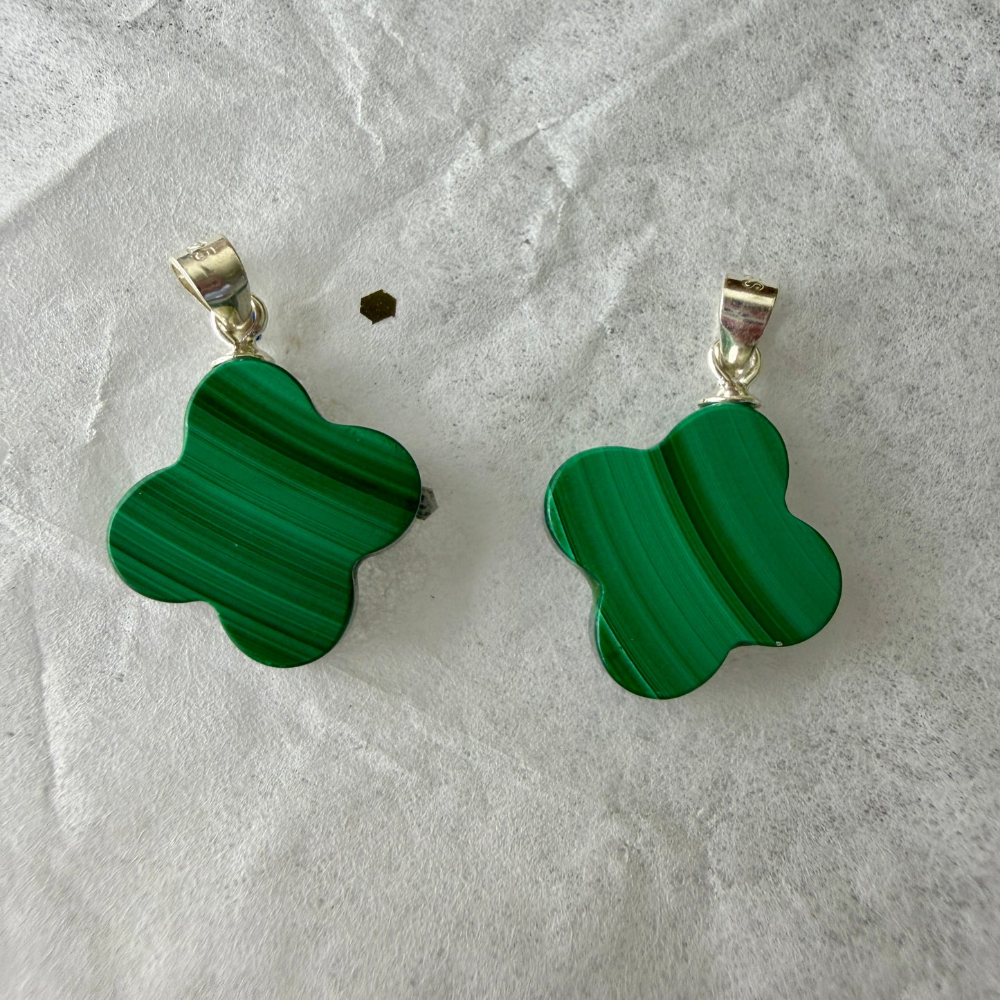 Malachite Clover Pendant | 14mm Heart Protection Crystal Jewelry | Transformation Stone