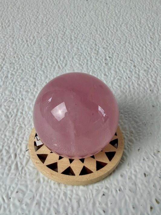 Deep Pink Rose Quartz Sphere (96g) – Gem-Grade High Color Saturation Crystal