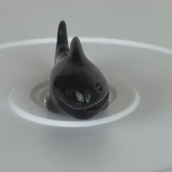 Adorable Silver Sheen Obsidian Shark (A) protection, grounding, create, ease