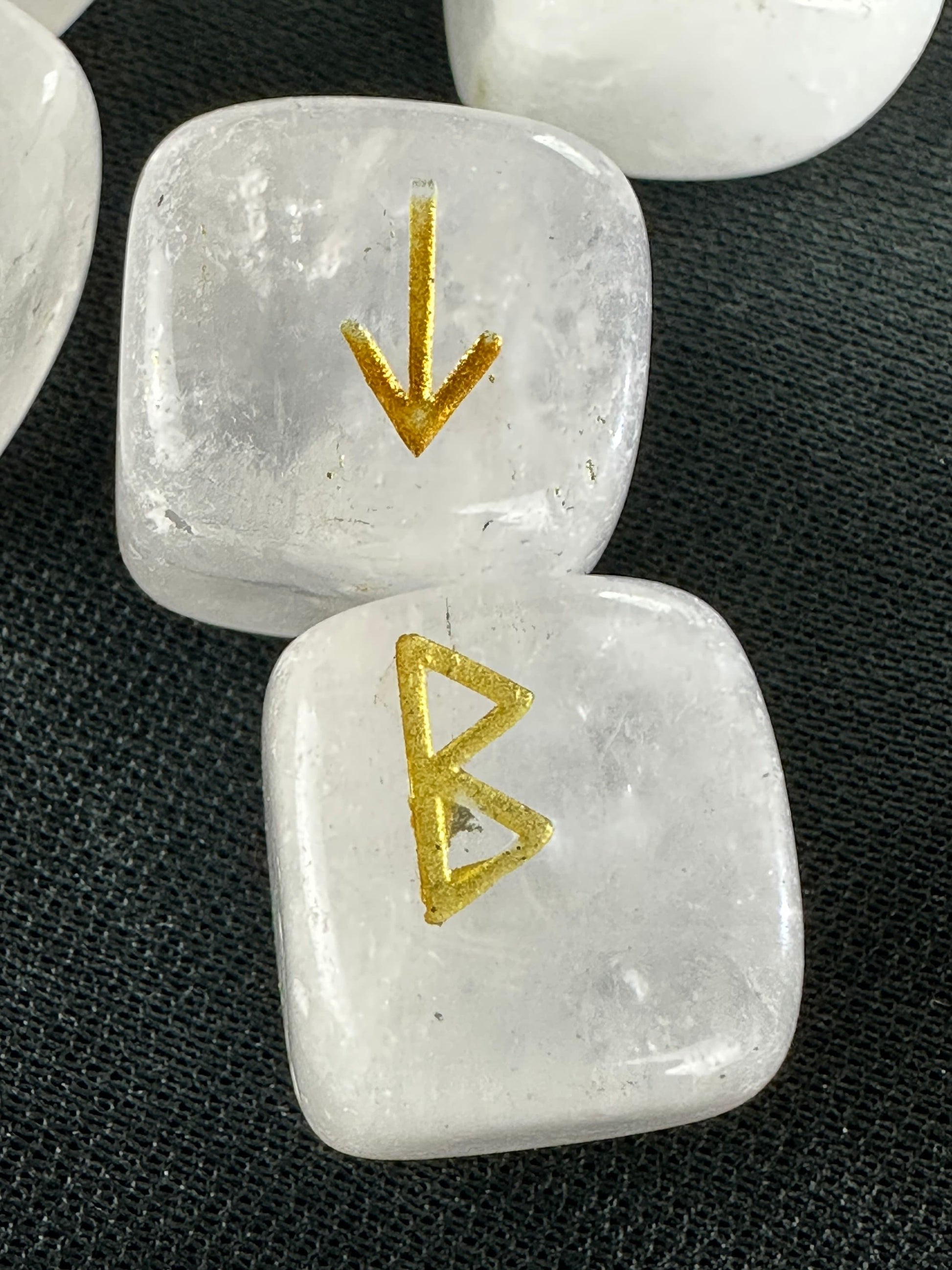 Beautiful Clear Quartz Nordic Rune Cube Set of 24/Runic Cubes-Elder Futhark Rune Set, Set of Runic Dice-Gemstone Runic Set-Viking Rune Dice