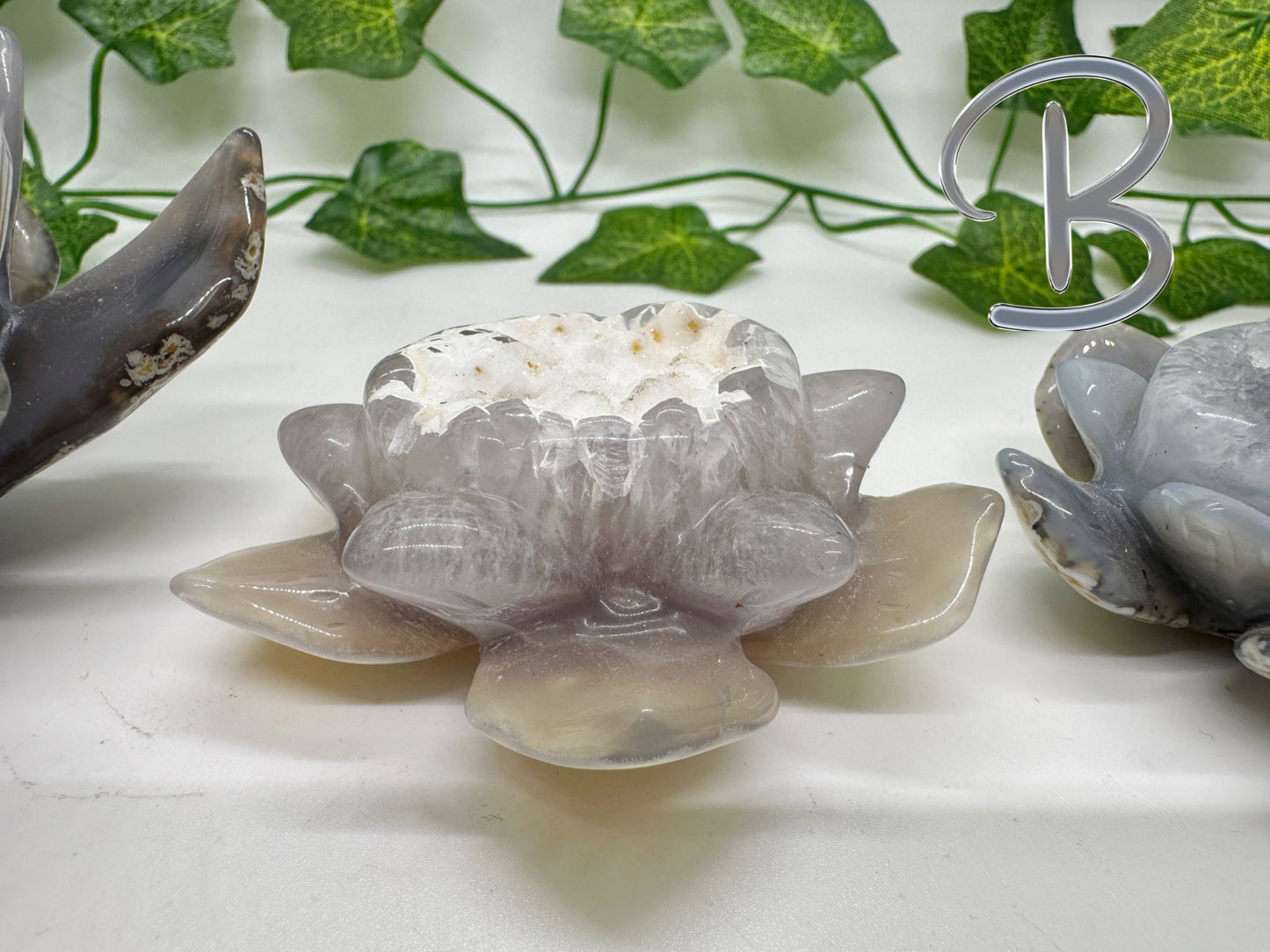 Druzy Agate Lotus, Agate Carving, Lotus Flower, Crystal Lotus, Crystal Lotus Flower, Lotus Carving, Crystal Gift, Crystal Decor, Meditation